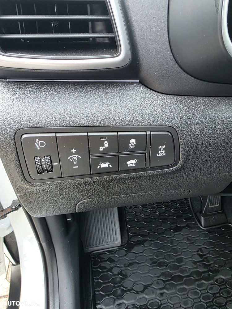 Hyundai Tucson - 8