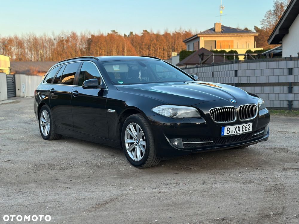 BMW Seria 5 520d Efficient Dynamics Edition - 3