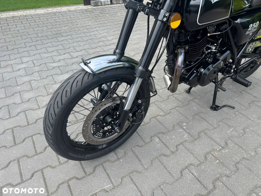 Royal Enfield Inny - 12