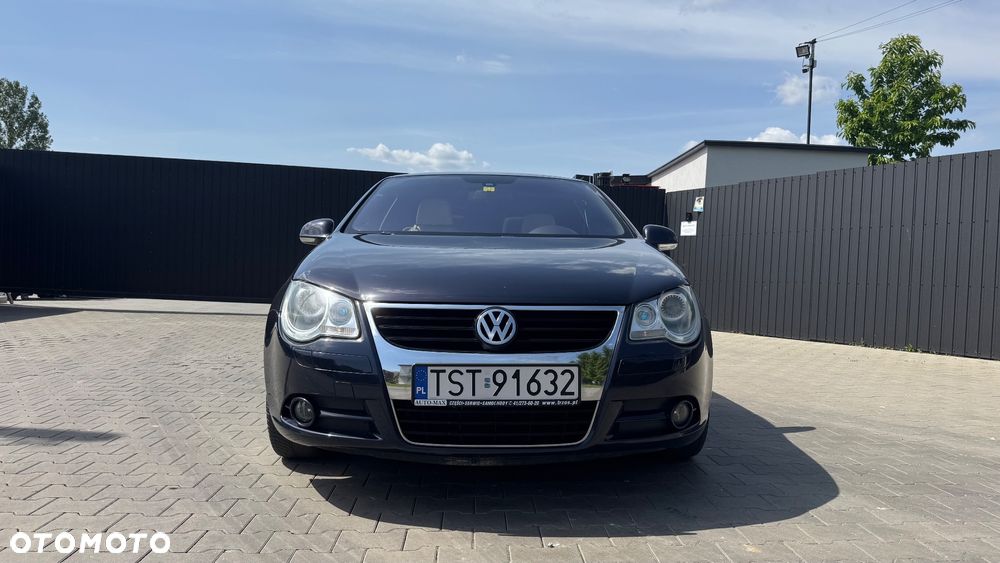 Volkswagen Eos - 2