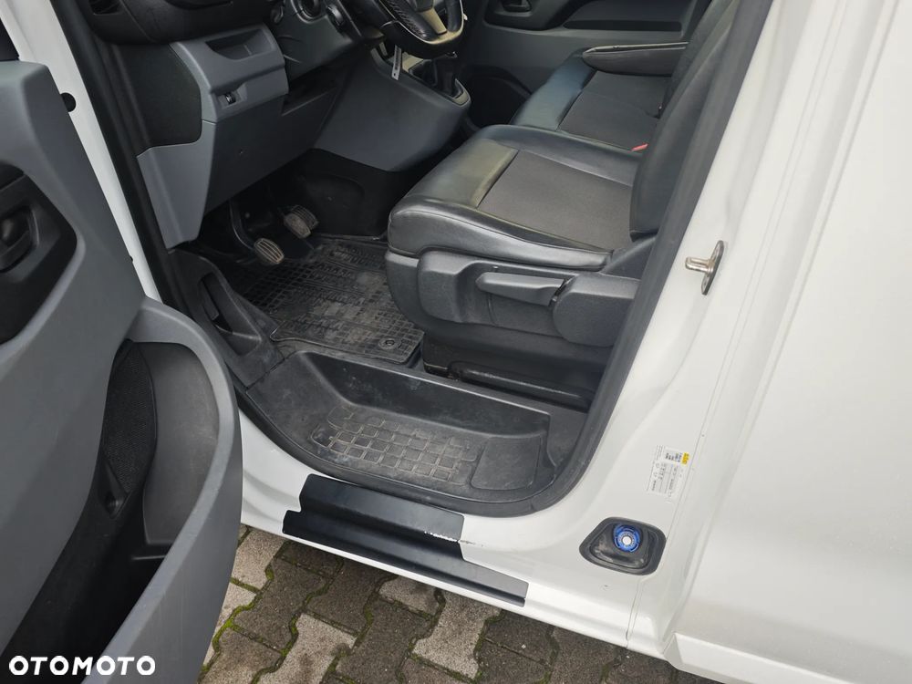 Peugeot EXPERT TRAVELLER - 5