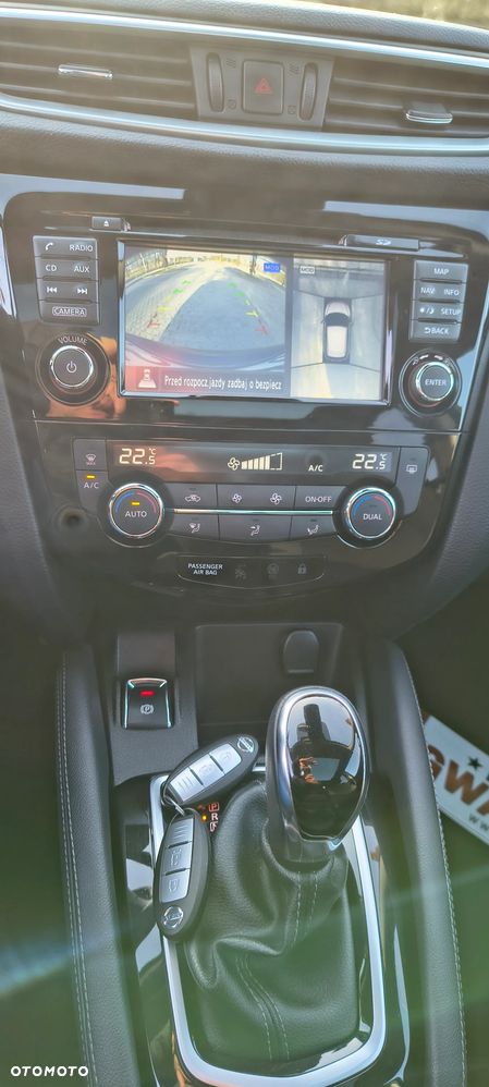 Nissan Qashqai 1.2 DIG-T N-Connecta Xtronic - 12