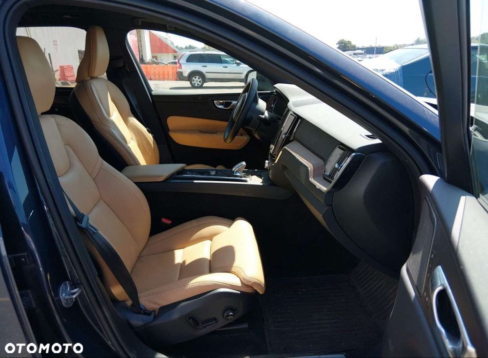 Volvo XC 60 - 10