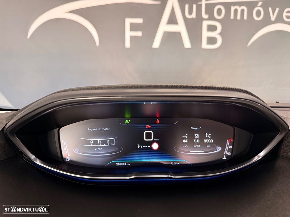 Peugeot 3008 1.5 BlueHDi Allure - 17