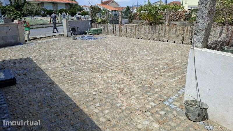 Casa em pedra  T2 para alugar com suite - Grande imagem: 3/3