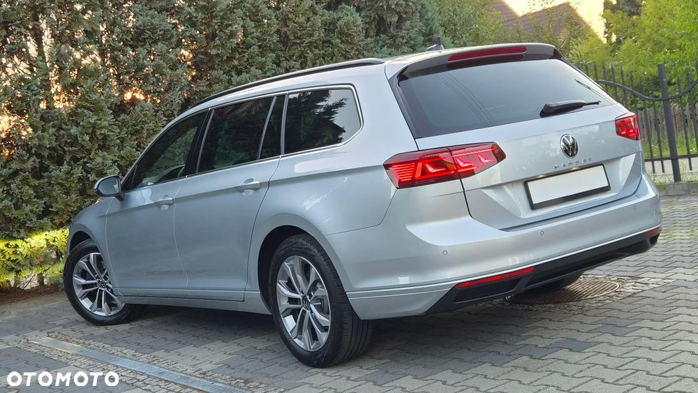 Volkswagen Passat 2.0 TDI EVO Business DSG - 6