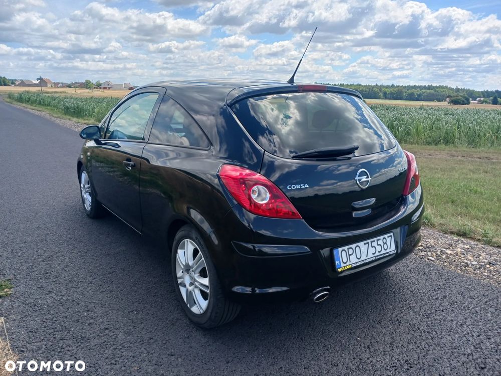 Opel Corsa 1.2 16V Color Edition - 10