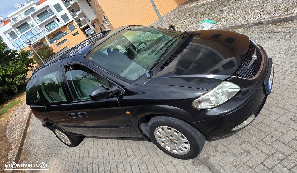 Chrysler Voyager 2.5 CRD LX - 13