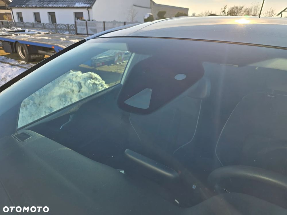 Ford Fiesta 1.0 EcoBoost S&S ACTIVE COLOURLINE - 12