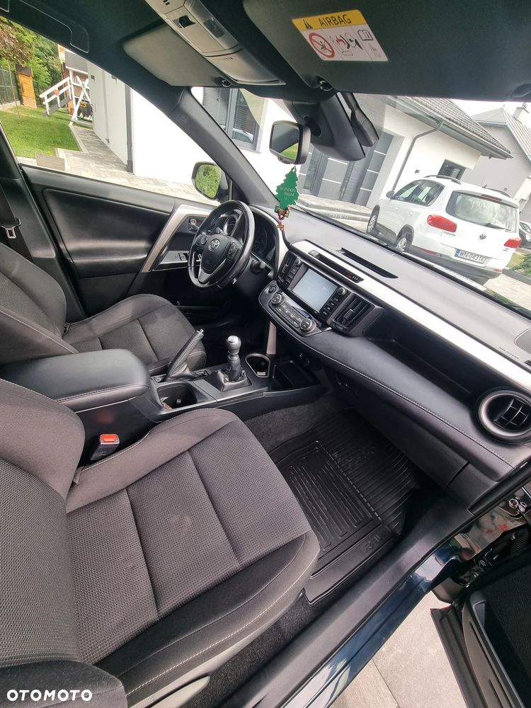 Toyota RAV4 2.0 Premium 4x4 - 15