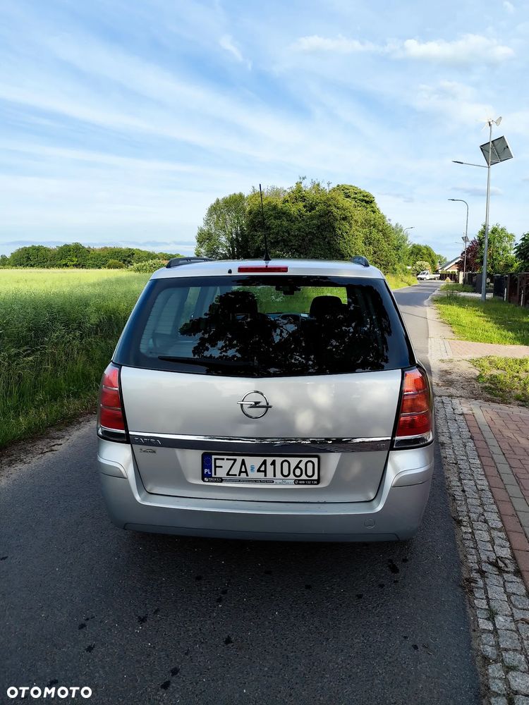 Opel Zafira 1.8 Cosmo - 5