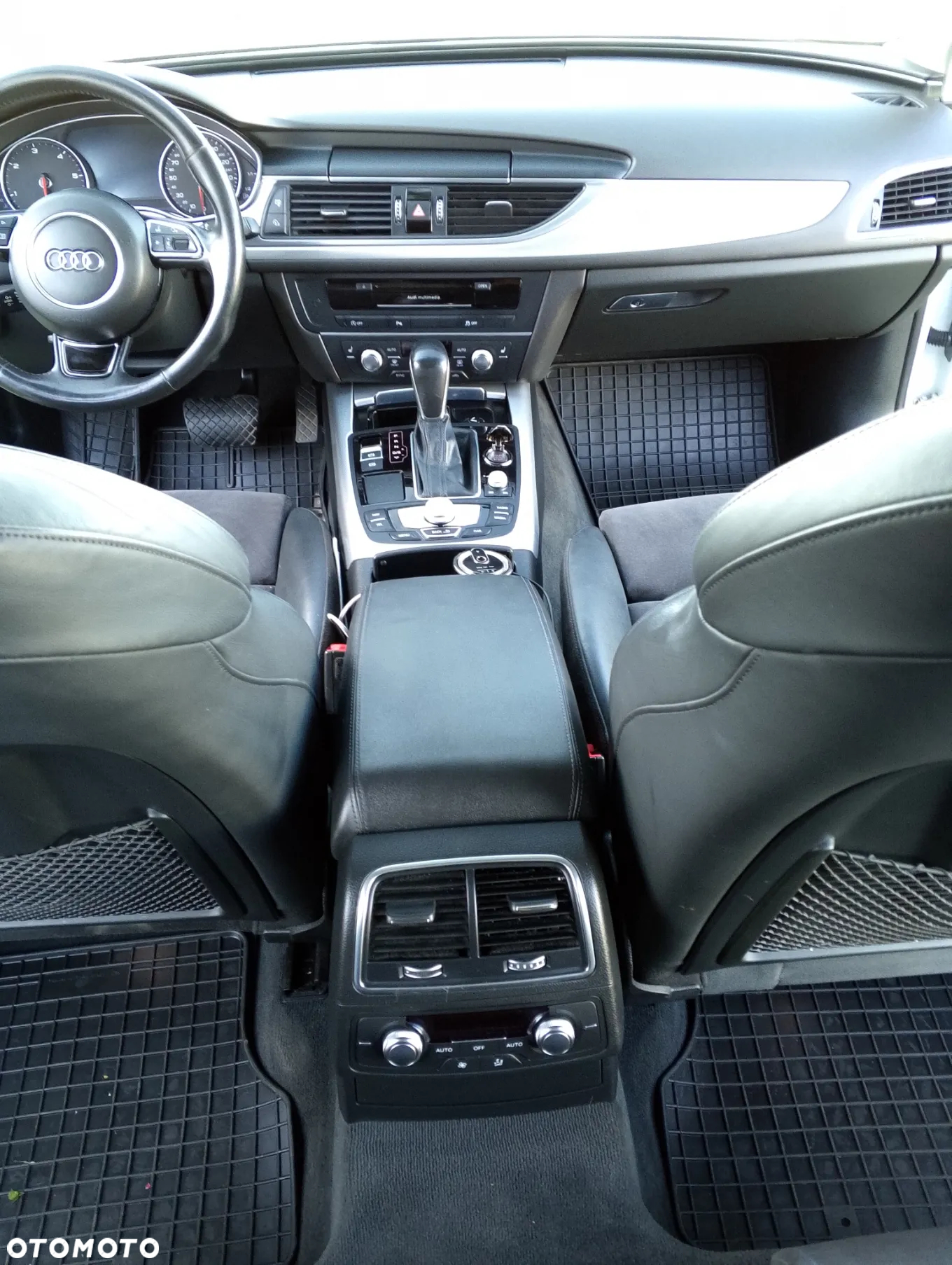 Audi A6 Avant 2.0 TDI Ultra DPF S tronic - 11