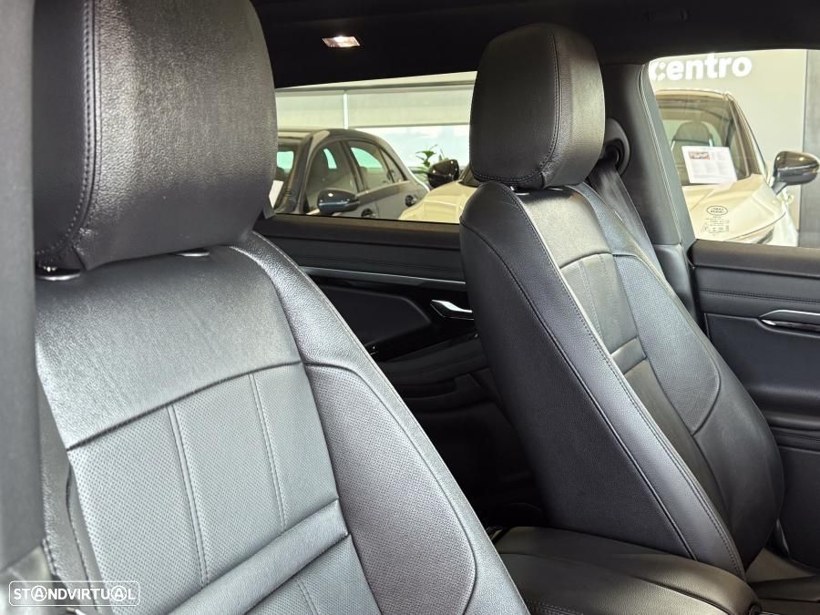 Land Rover Range Rover Evoque P300e R-Dynamic - 22