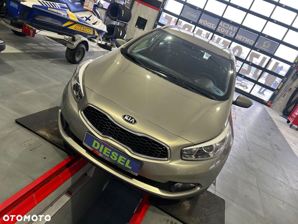 Kia Ceed 1.6 CRDi Smart - 3