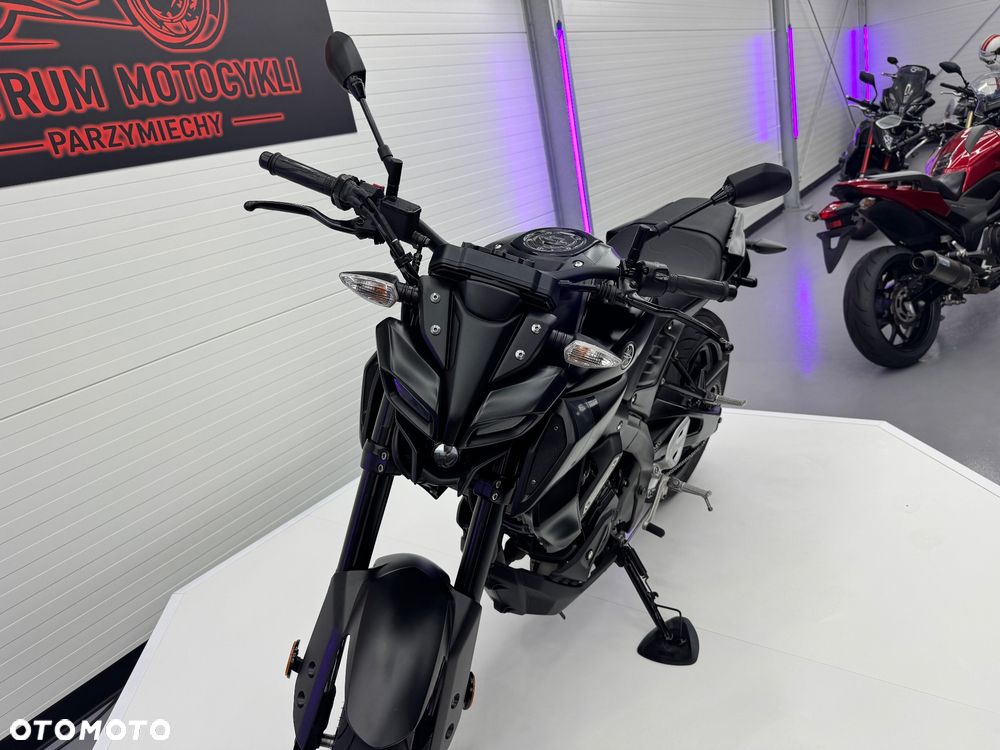 Yamaha MT - 20