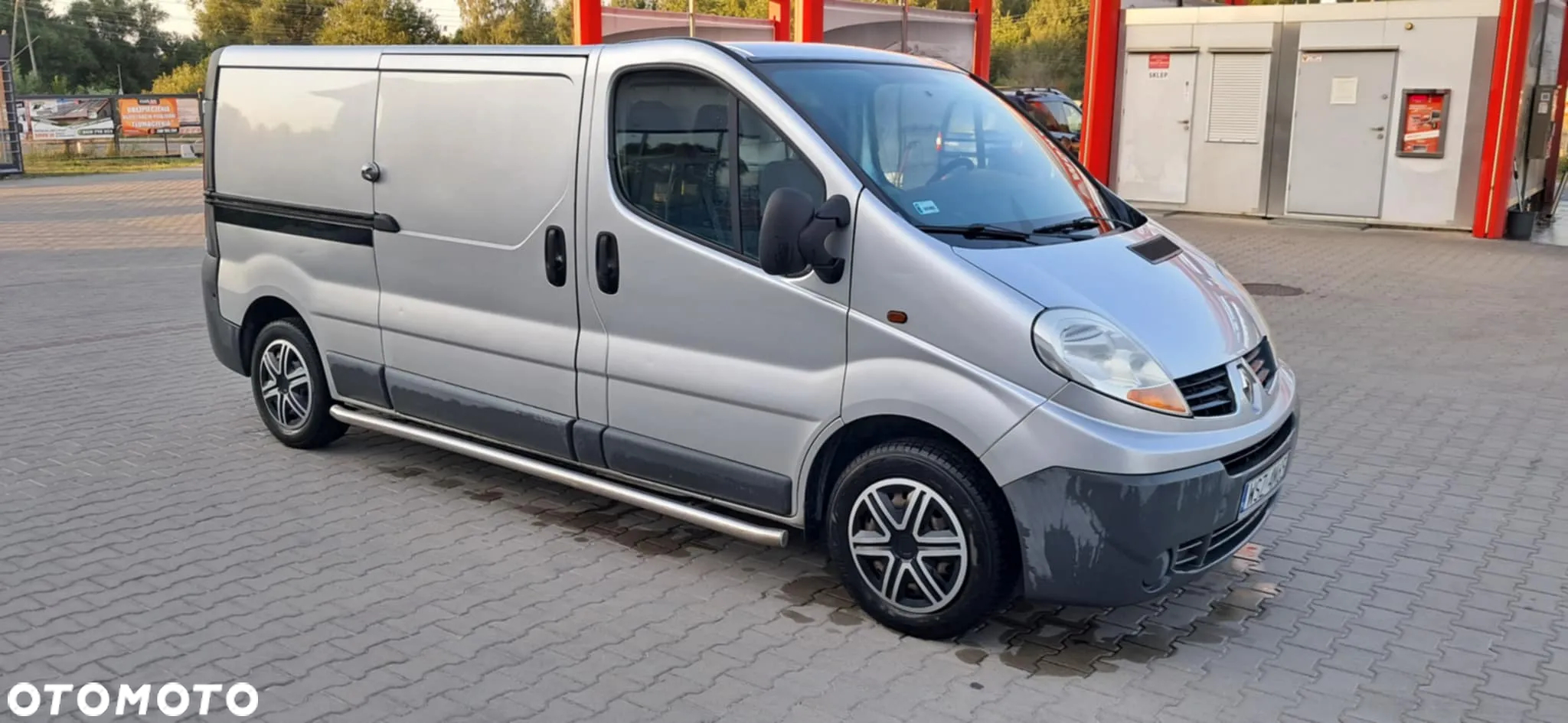 Renault TRAFIC - 9