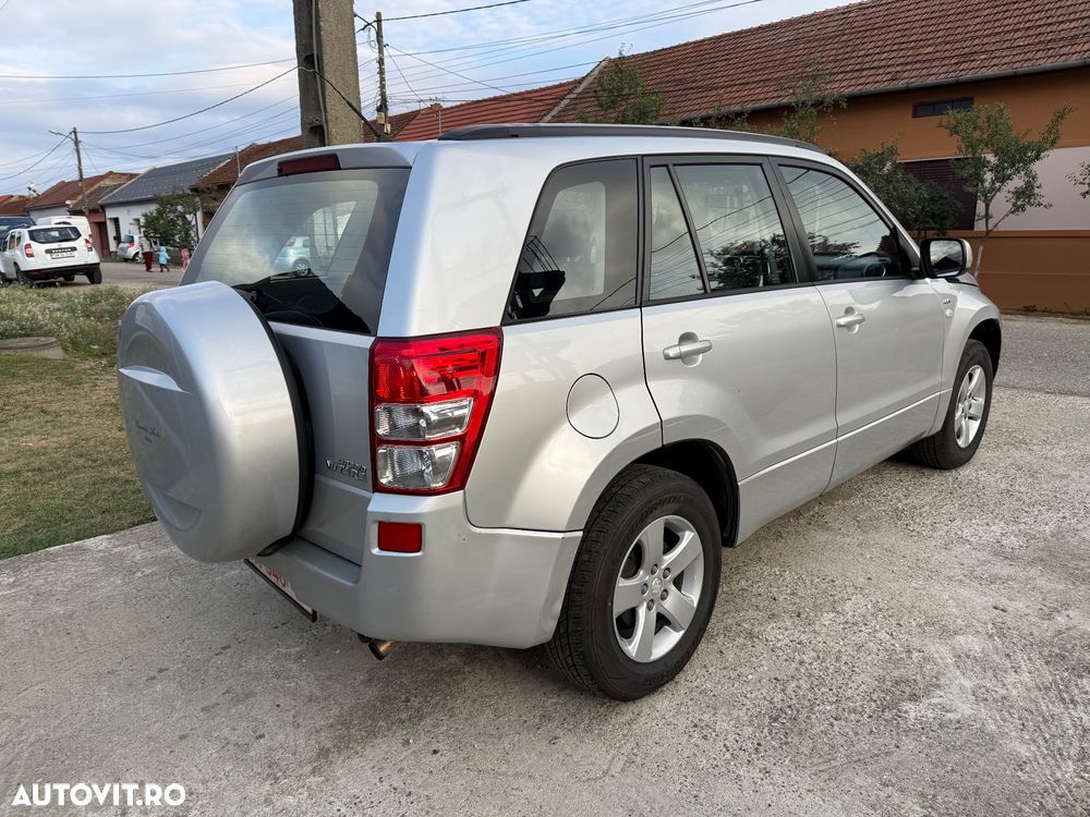 Suzuki Grand Vitara 1.9 DDIS Navi - 4
