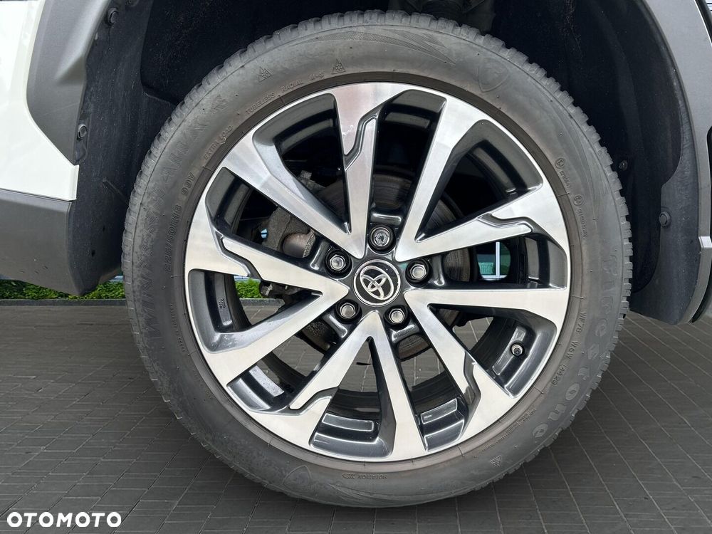 Toyota Corolla Cross - 22