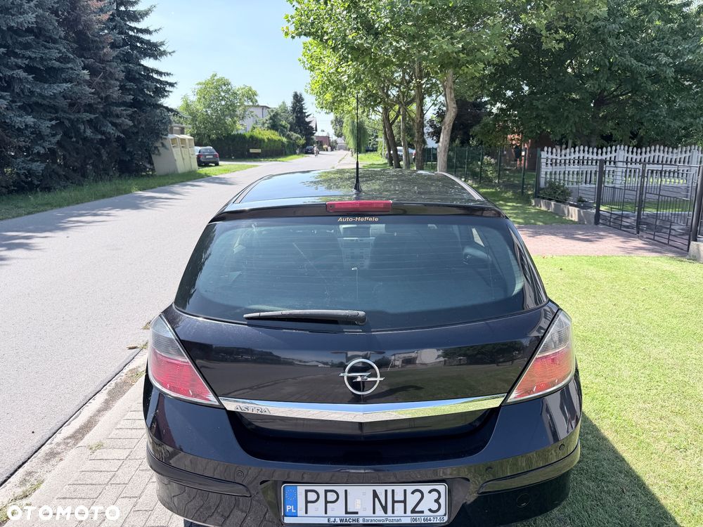 Opel Astra 1.4 - 7