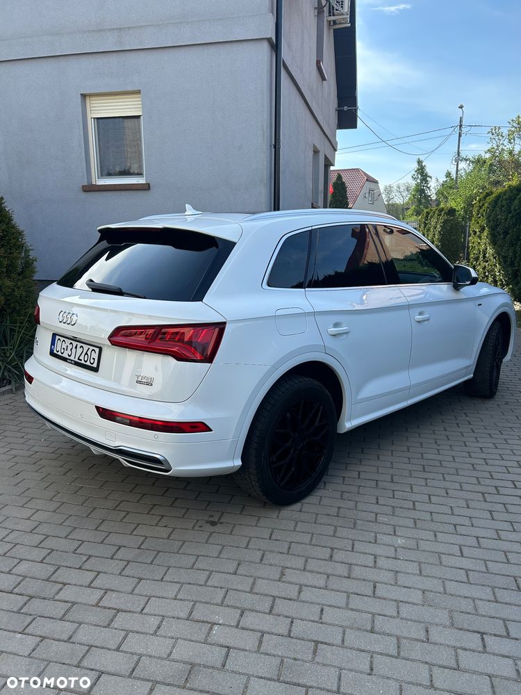 Audi Q5 2.0 TFSI Quattro S tronic design - 4