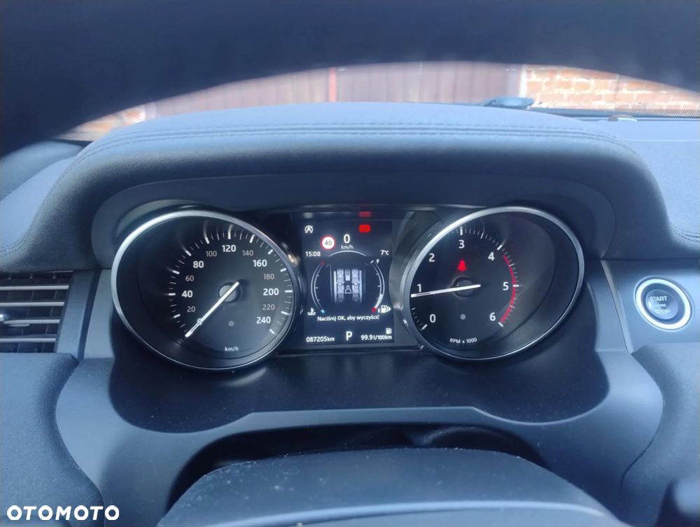 Land Rover Range Rover Evoque - 11