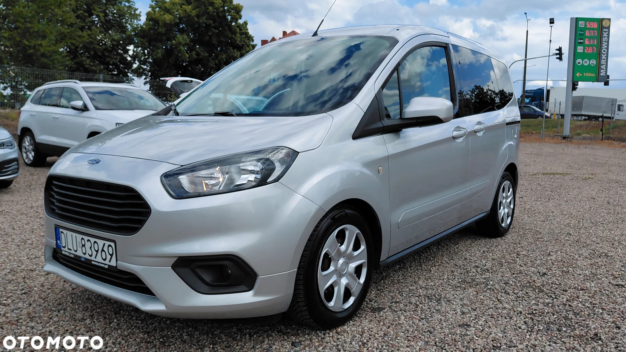 Ford Tourneo Courier 1.5 TDCi Trend - 21