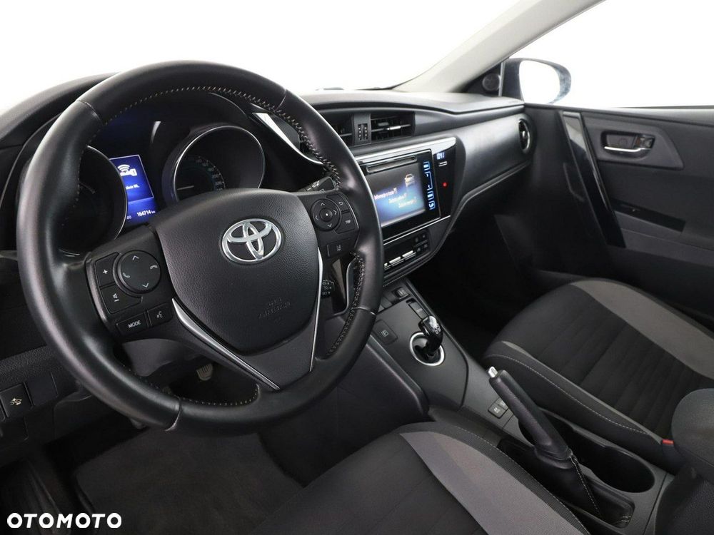 Toyota Auris Hybrid 135 Comfort - 15