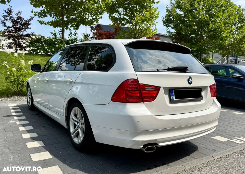 BMW Seria 3 320d Efficient Dynamic Edition Luxury Line - 3