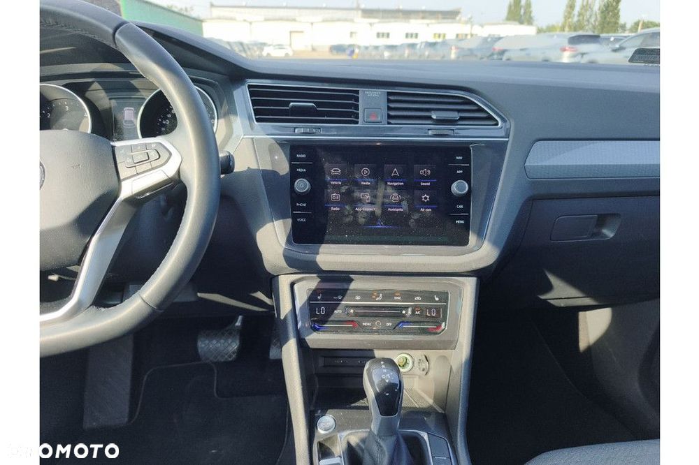 Volkswagen Tiguan 2.0 TDI SCR Life DSG - 9