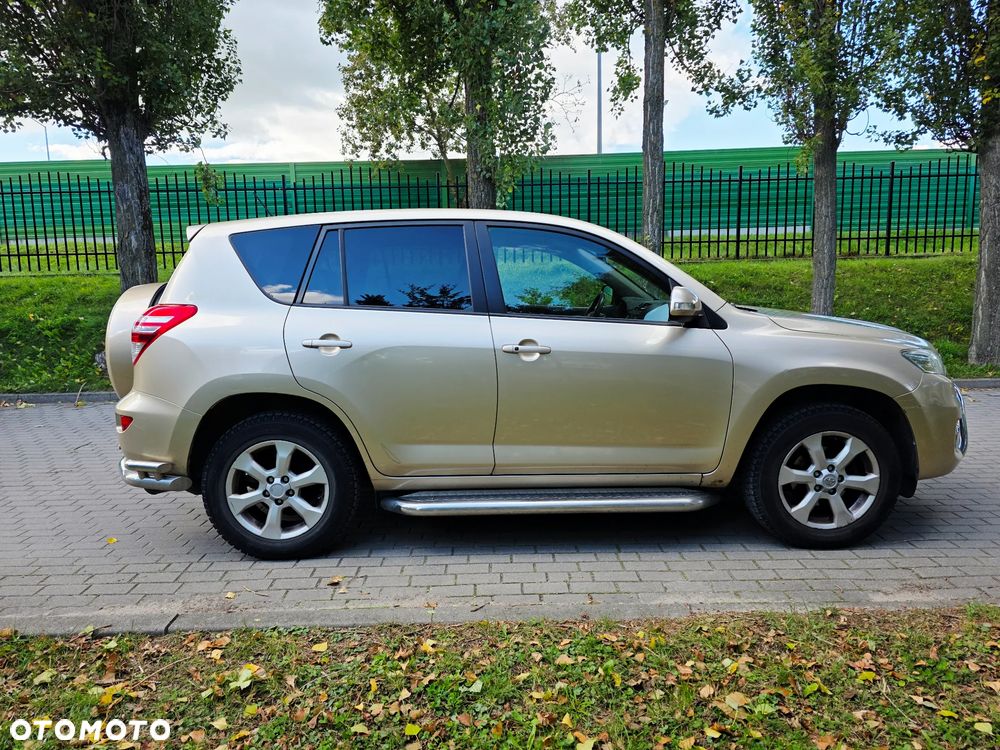 Toyota RAV4 2.0 VVT-i Premium MS - 24