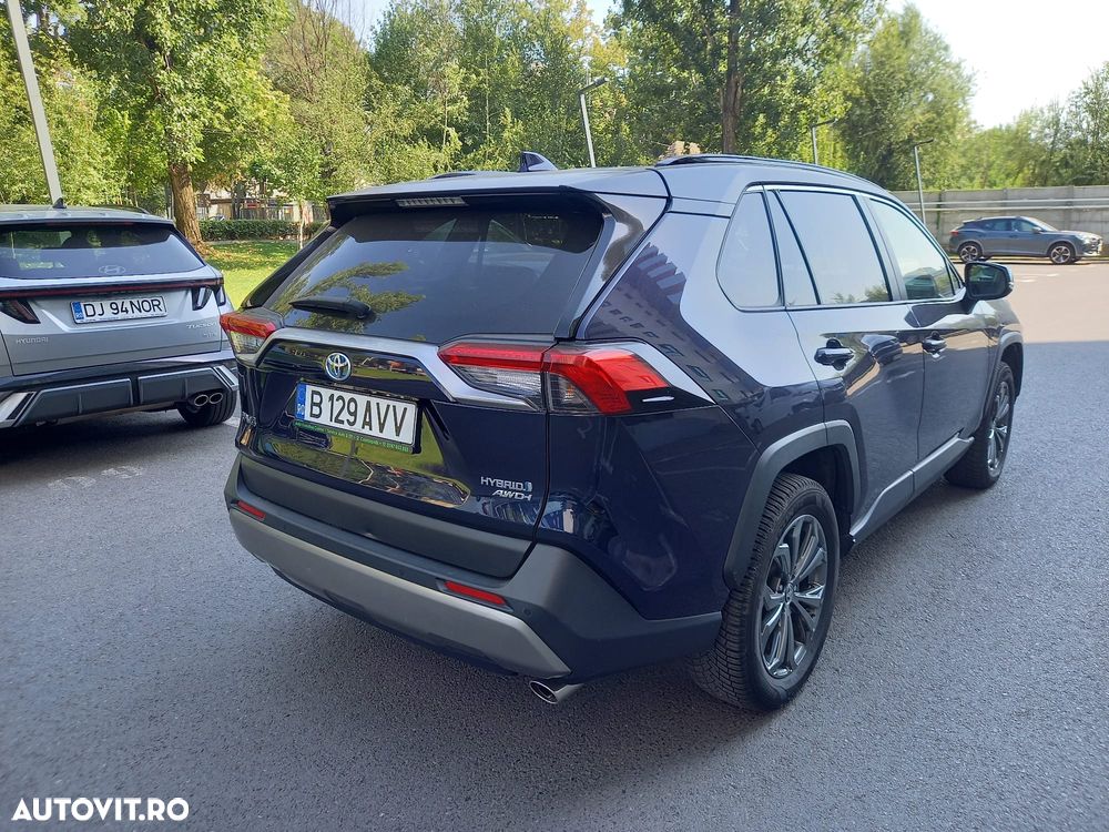 Toyota RAV4 2.5 VVT-iE 4x4 Luxury - 8