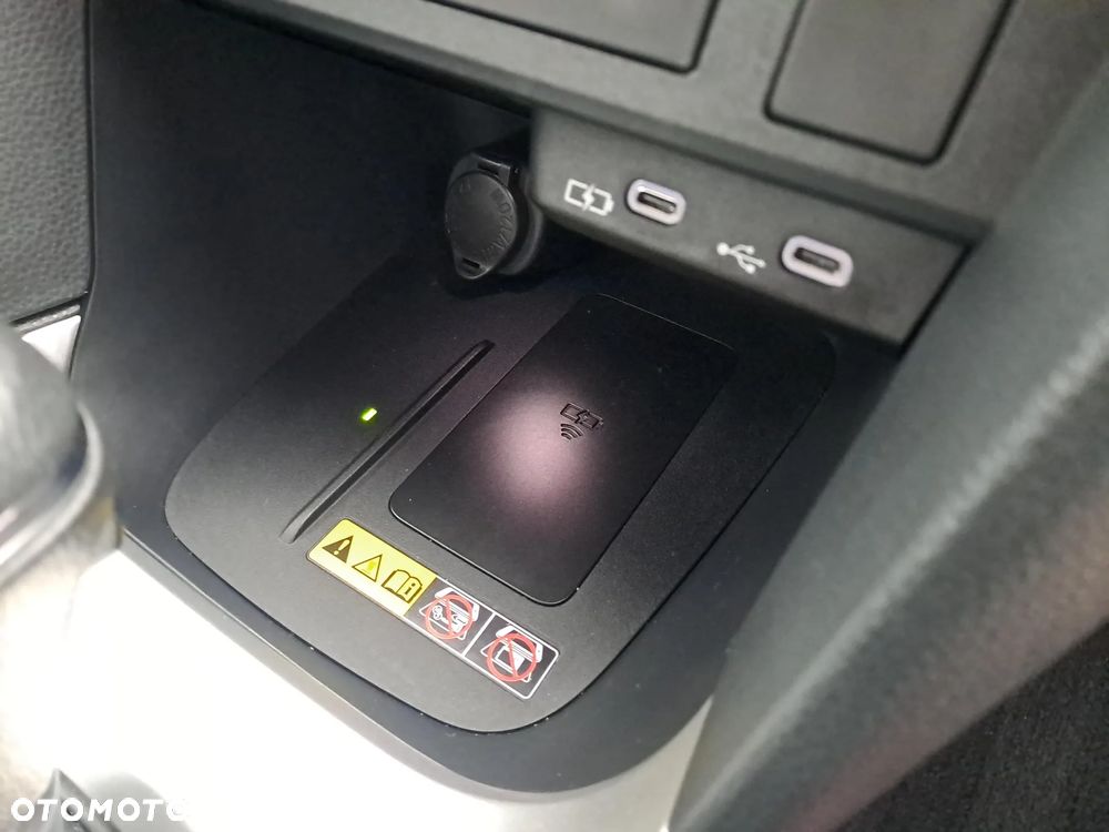 Toyota Yaris Cross Hybrid 1.5 Comfort - 31