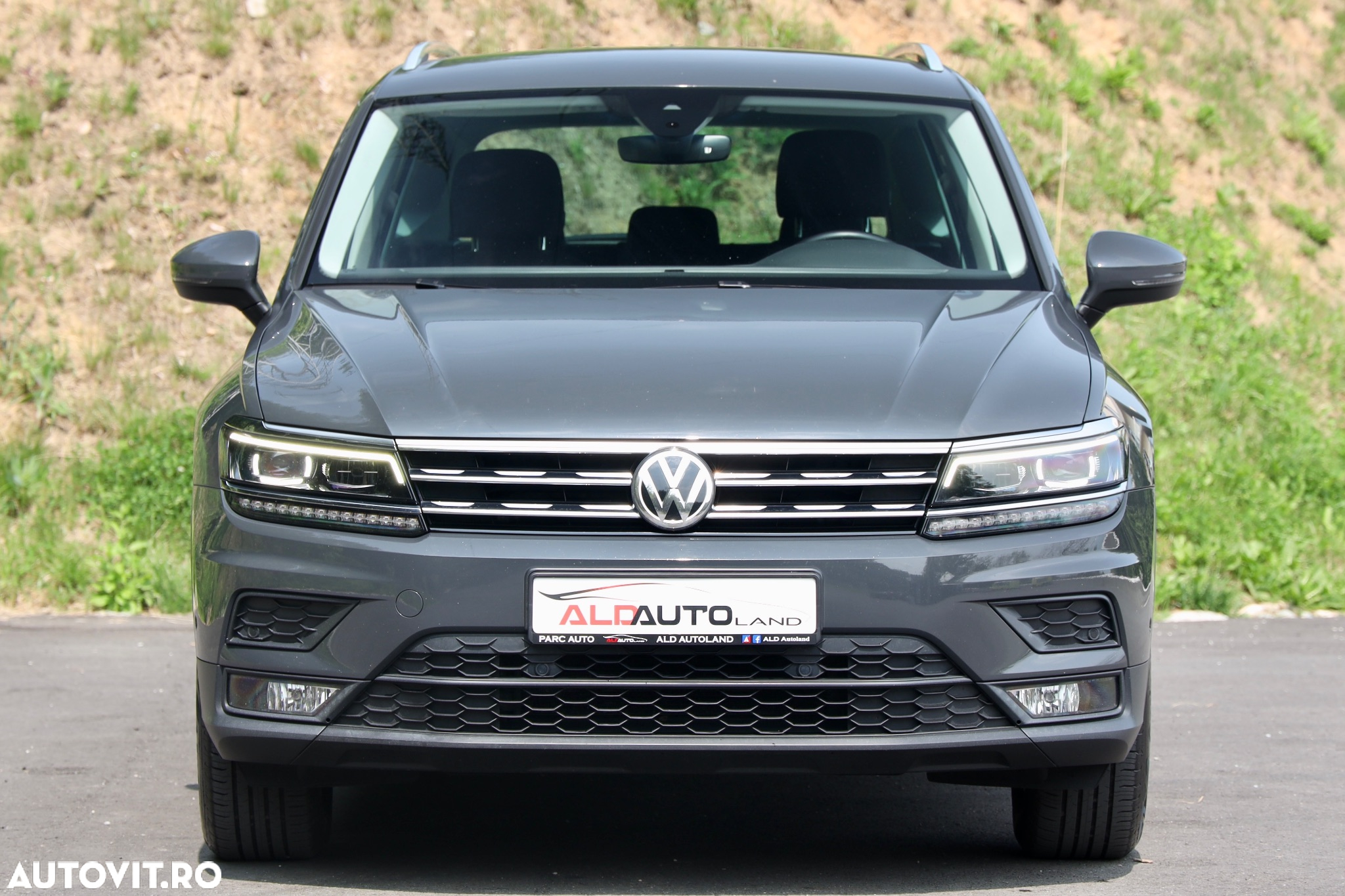 Volkswagen Tiguan 2.0 TDI DPF DSG Comfortline - 37