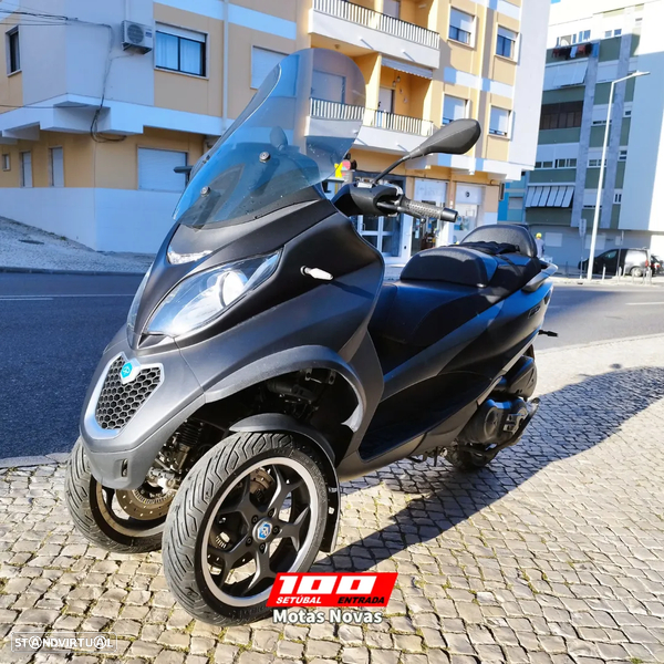 Piaggio MP3  500 LT