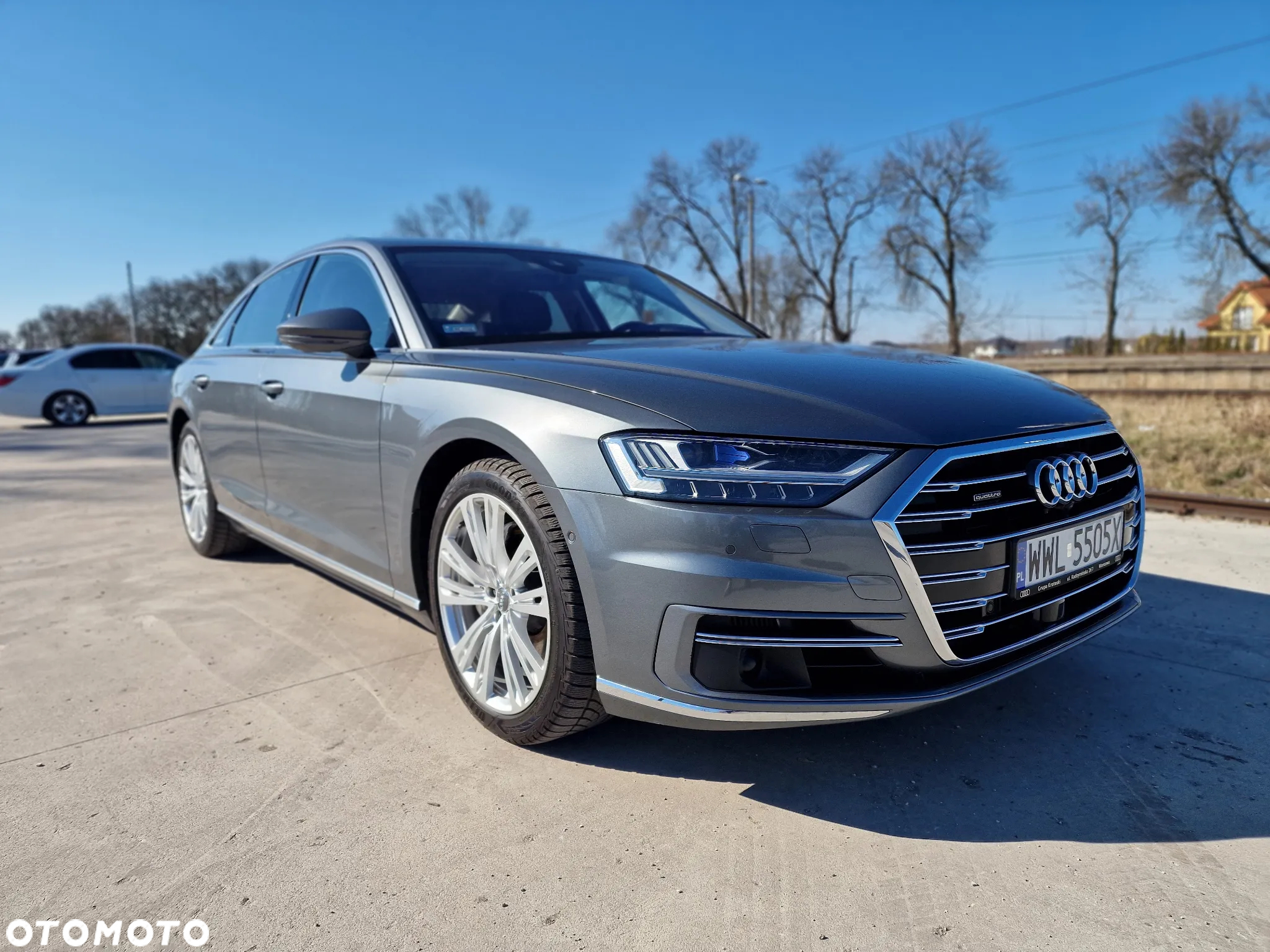Audi A8 - 5