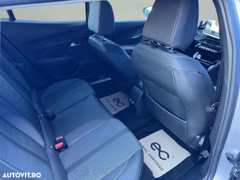 Peugeot 2008 1.5 BlueHDI STT EAT8 Allure - 12