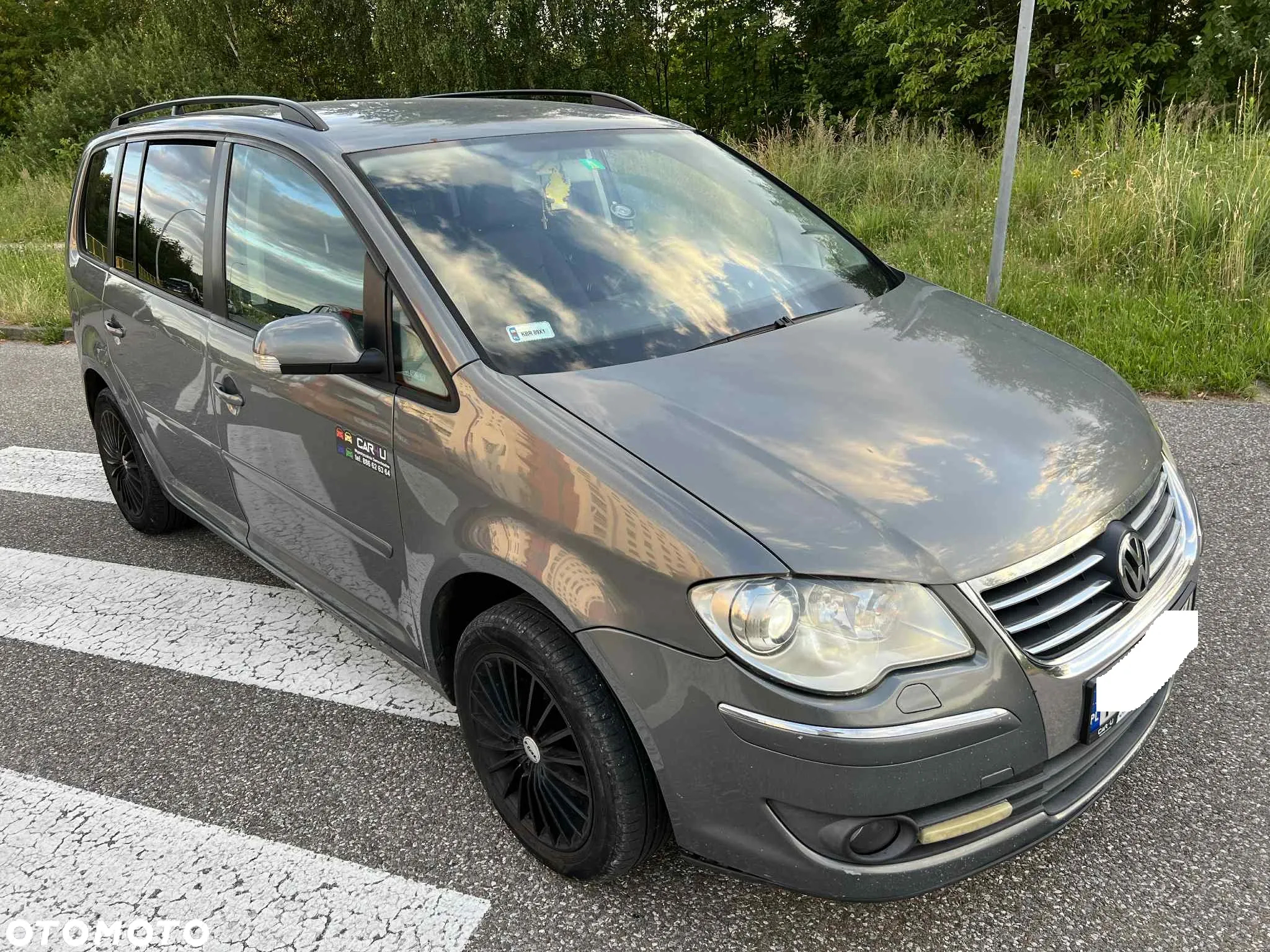 Volkswagen Touran 2.0 TDI Highline DSG - 26