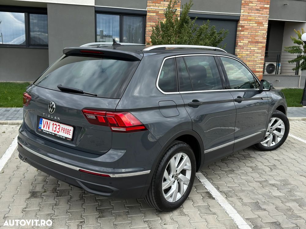 Volkswagen Tiguan - 20