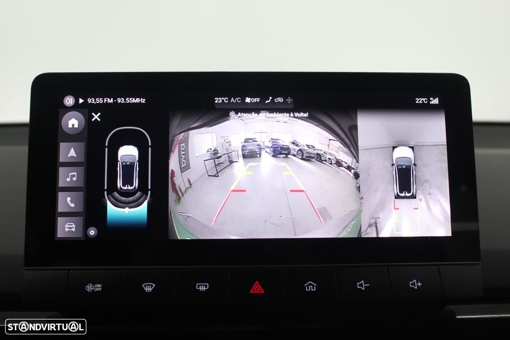 MG MG4 77 kWh Extended Range Luxury - 32