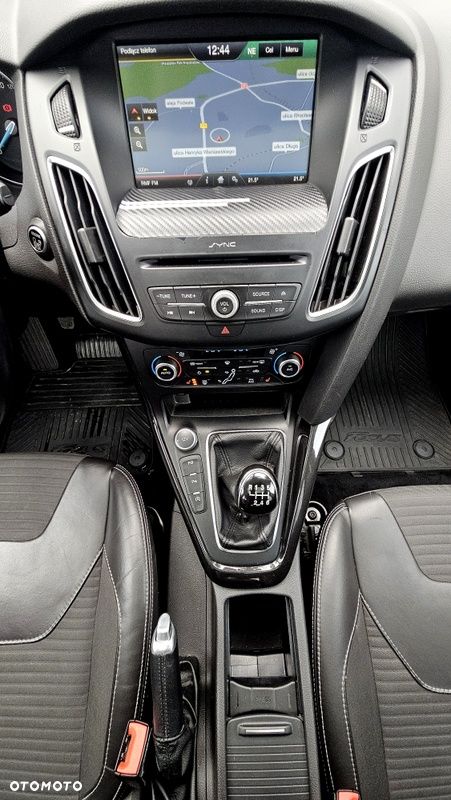 Ford Focus 2.0 TDCi Titanium ASS - 13