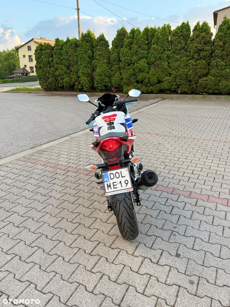 Honda CBR - 6