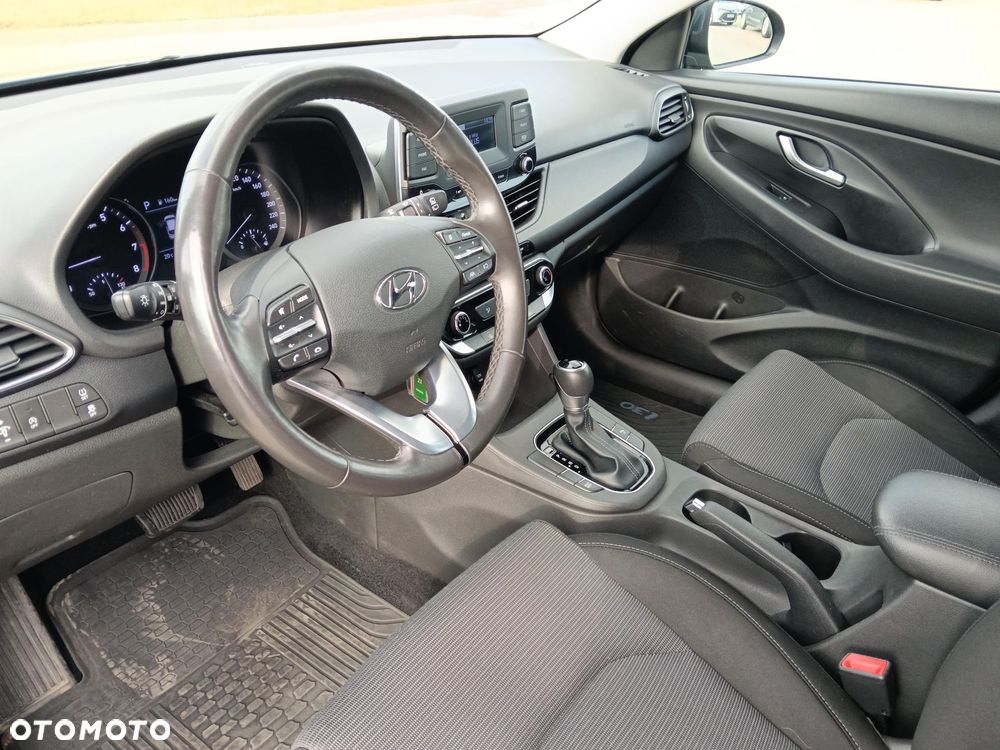 Hyundai i30 1.0 T-GDI Classic + DCT - 14