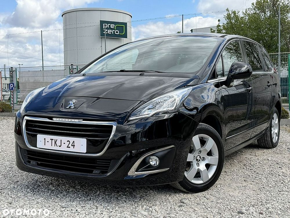Peugeot 5008 - 8