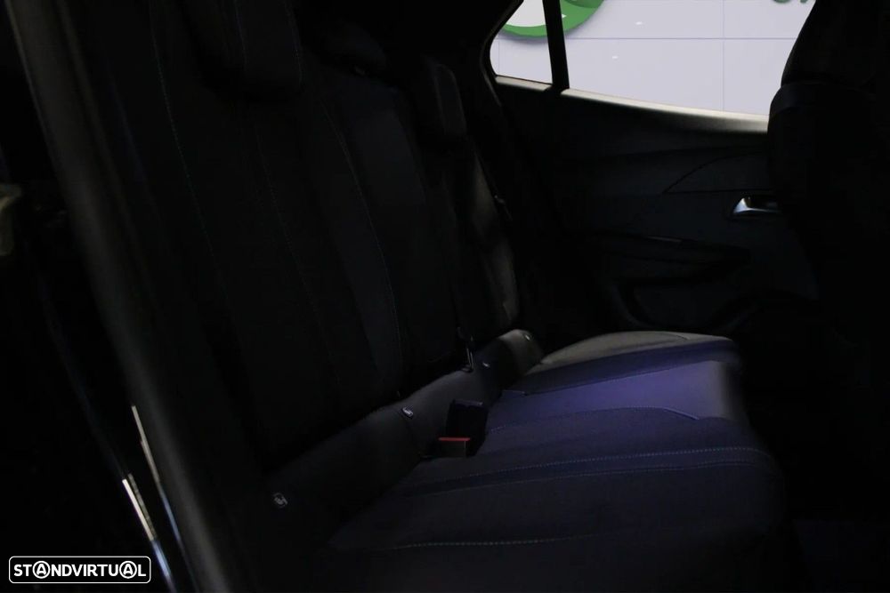 Peugeot e-2008 50 kWh Allure - 15