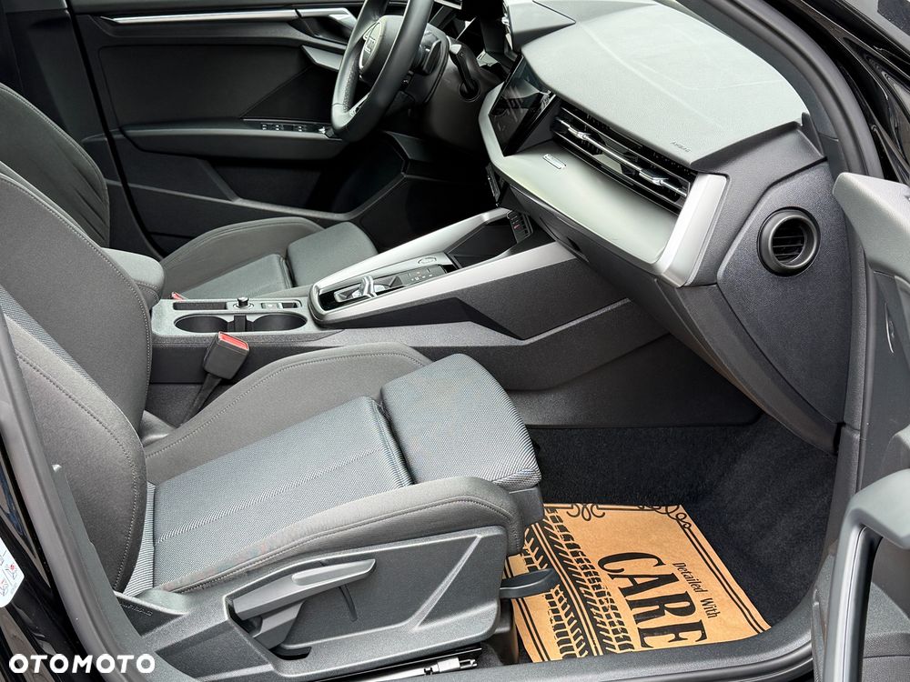 Audi A3 Limousine 1.5 TFSI Sport S tronic - 8