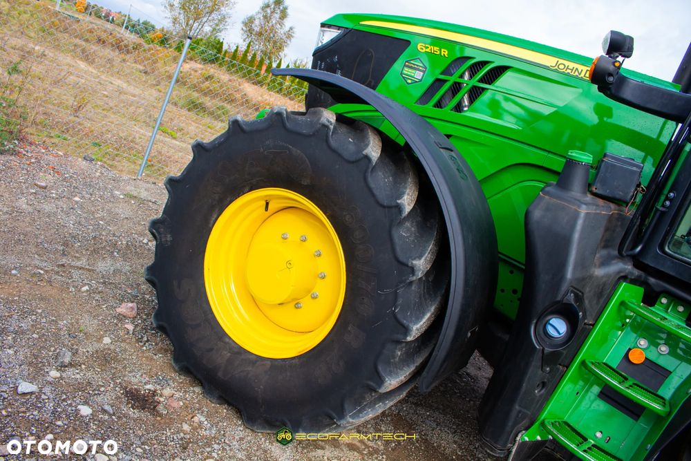 John Deere 6215R - 25