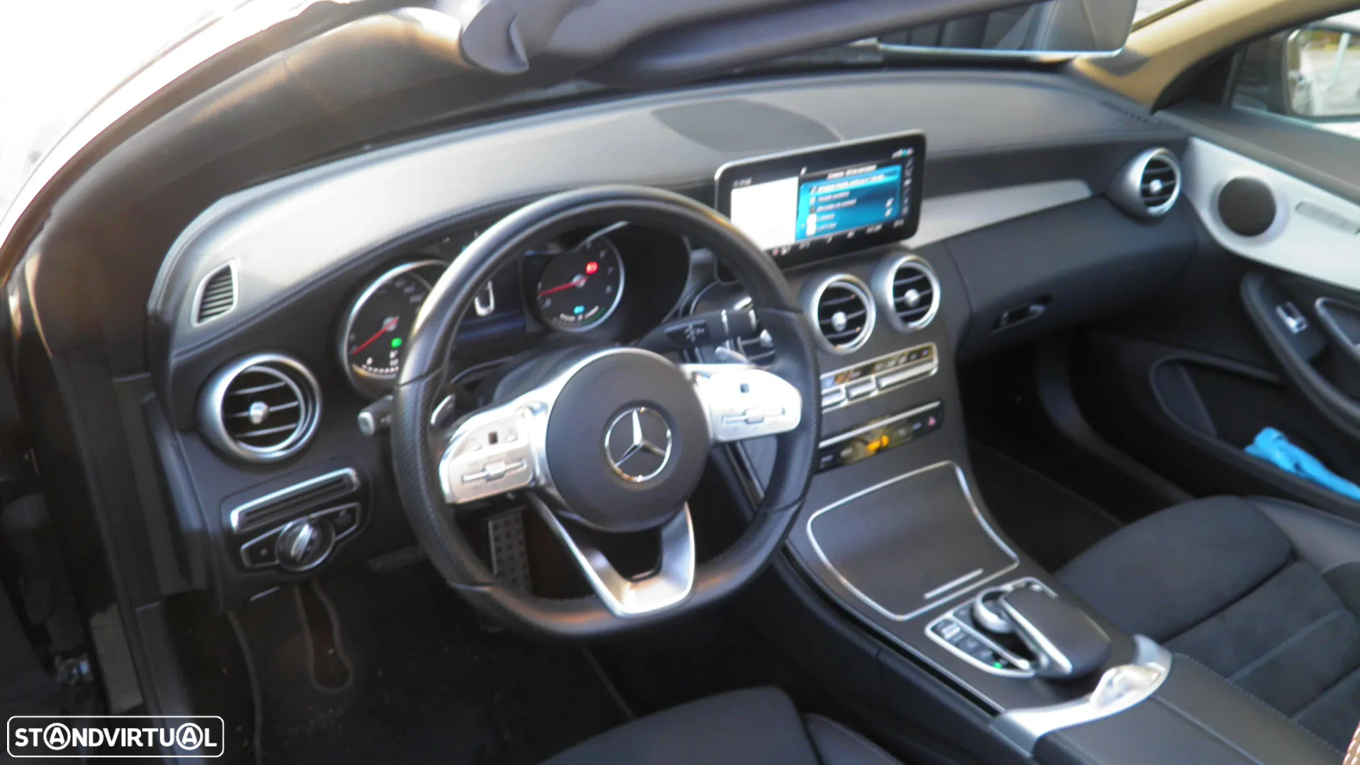 Mercedes-Benz C 200 AMG Line - 25