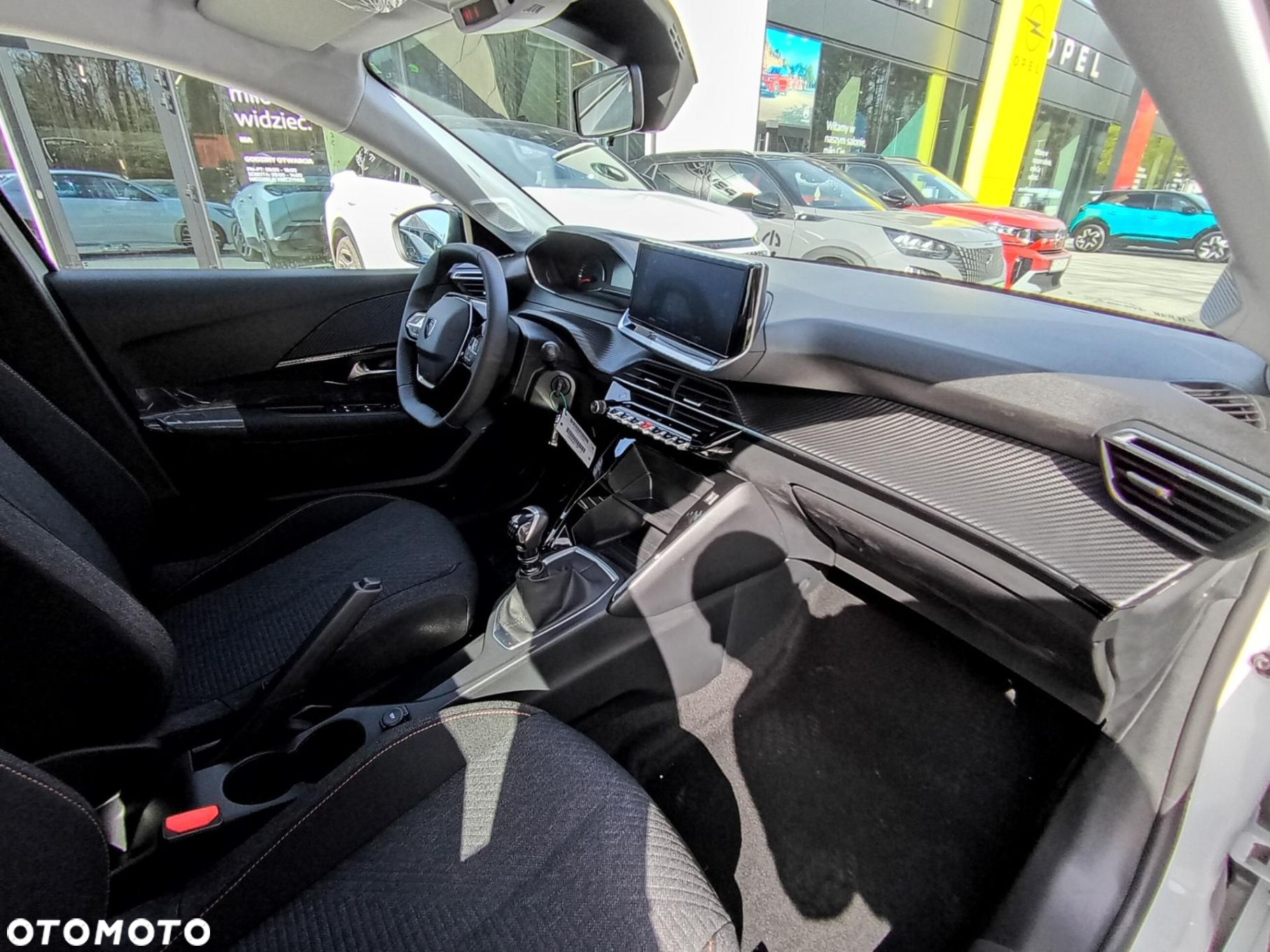 Peugeot 208 1.2 PureTech Style S&S - 21