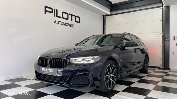 BMW 530 e Pack Desportivo M