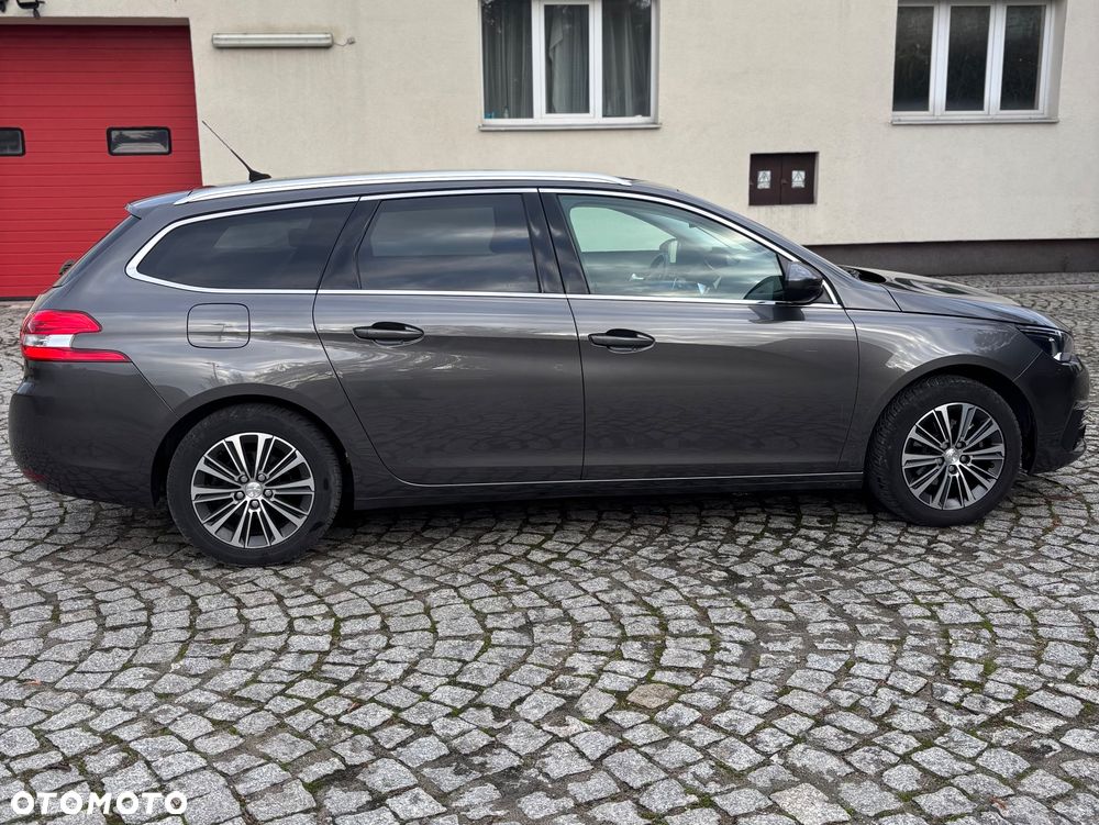 Peugeot 308 1.5 BlueHDi Allure Pack S&S EAT8 - 10